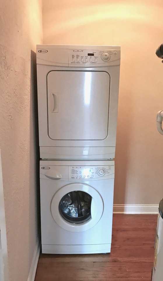 5347 N College Ave - Photo 6 of 9