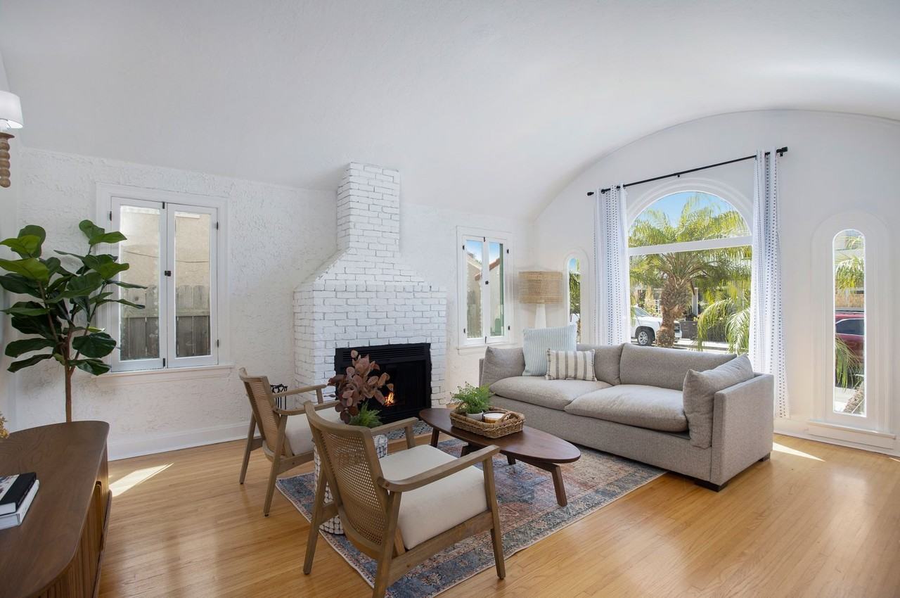 134 Prospect Ave - Photo 5 of 32