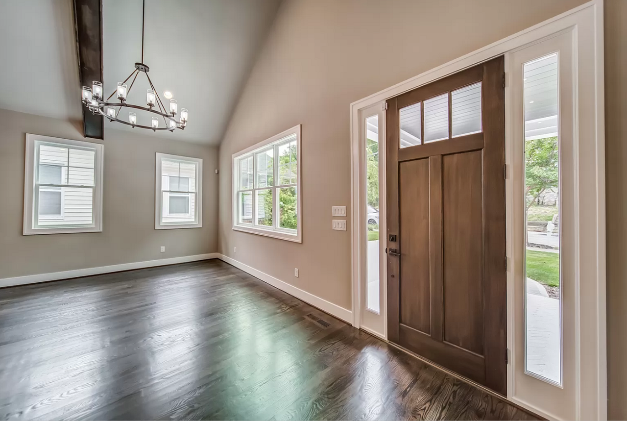 1613 Rogers Ave Sw ##Sw - Photo 2 of 26