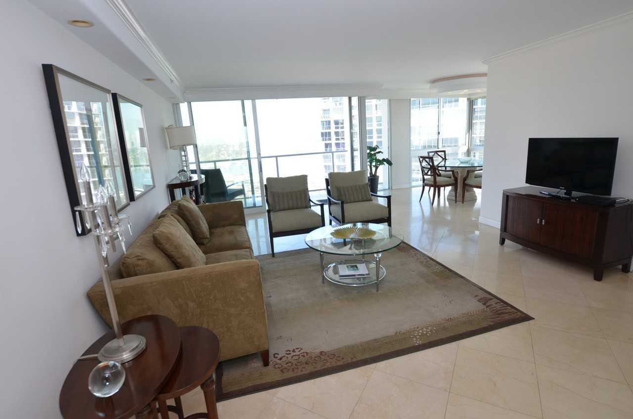 1780 Avenida Del Mundo #1202 - Photo 3 of 15