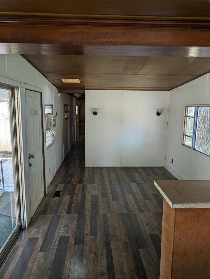 Galaxy - Photo 7 of 11