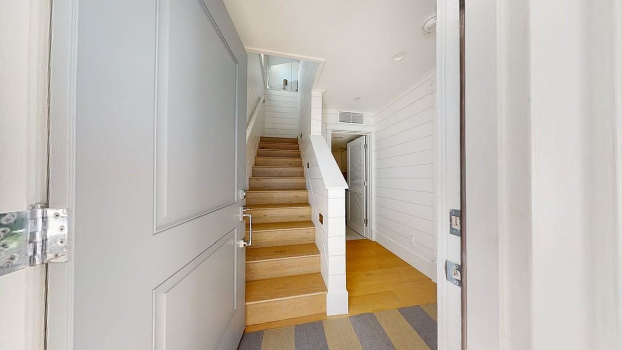 958 F Ave - Photo 4 of 24