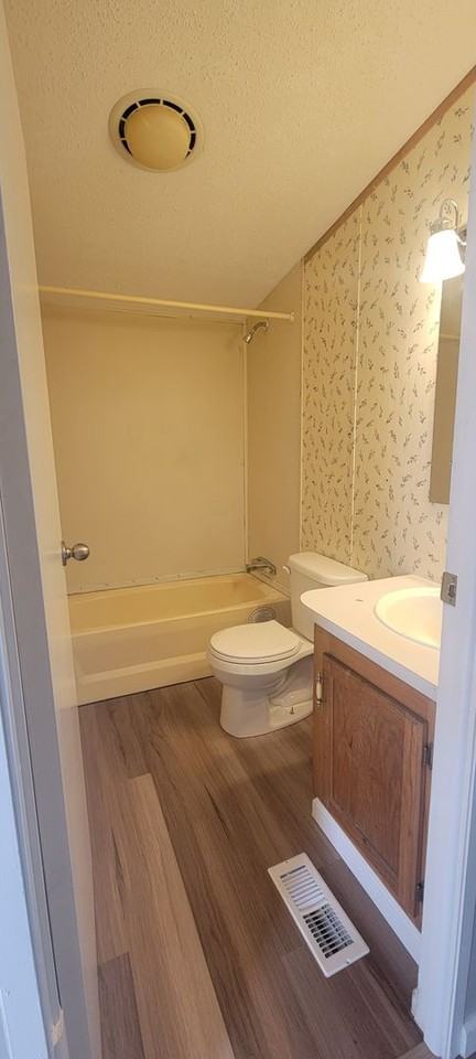 Country Living Estates-Macomb - Photo 4 of 4