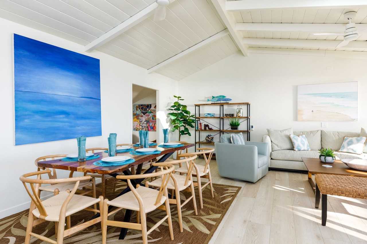 Historic Olde Del Mar Hacienda | Panoramic Ocean Views - Photo 4 of 45