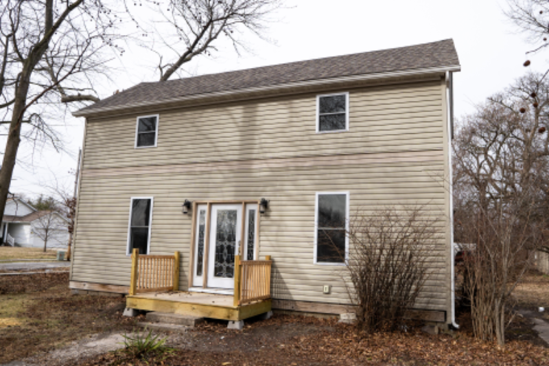 103 E Franklin St - Photo 2 of 20