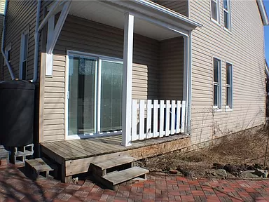 523 Lowell St - Photo 2 of 19