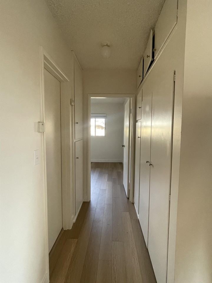 Washington Blvd 500 - Photo 2 of 8