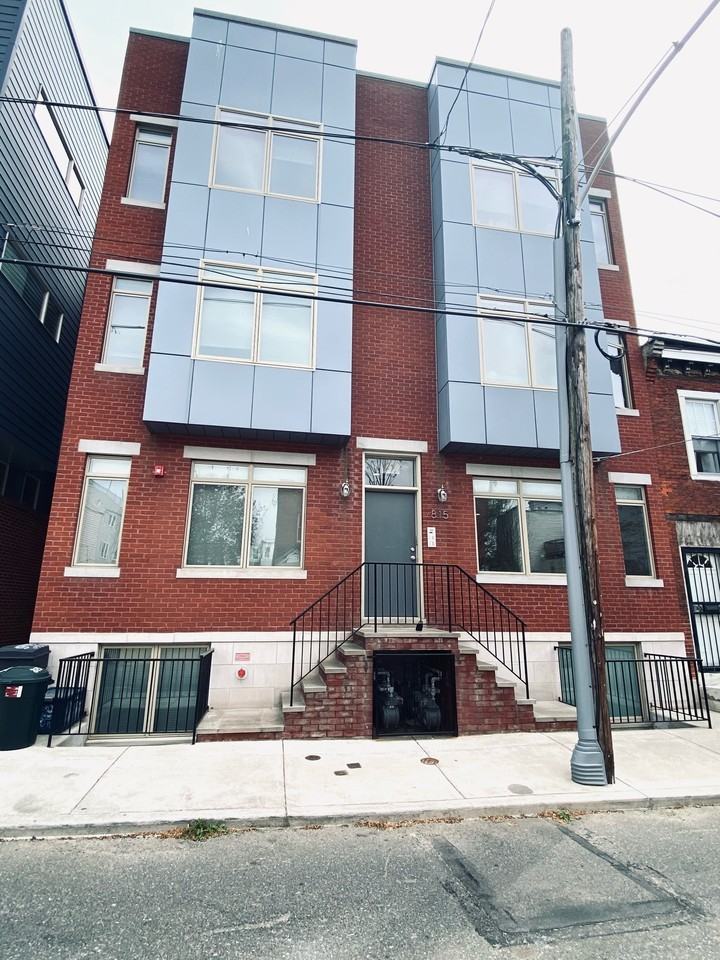 815-17 N. Uber St. - Photo 7 of 7