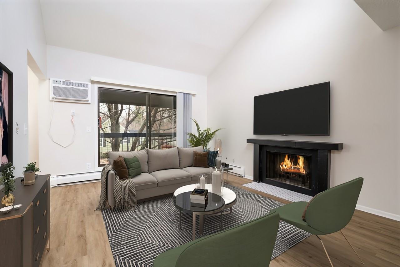 323 West 59th Street - Photo 7 of 16