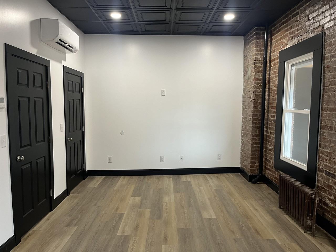 815 Linden Avenue - Photo 2 of 11