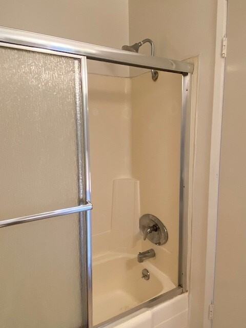 7332 - Photo 5 of 28