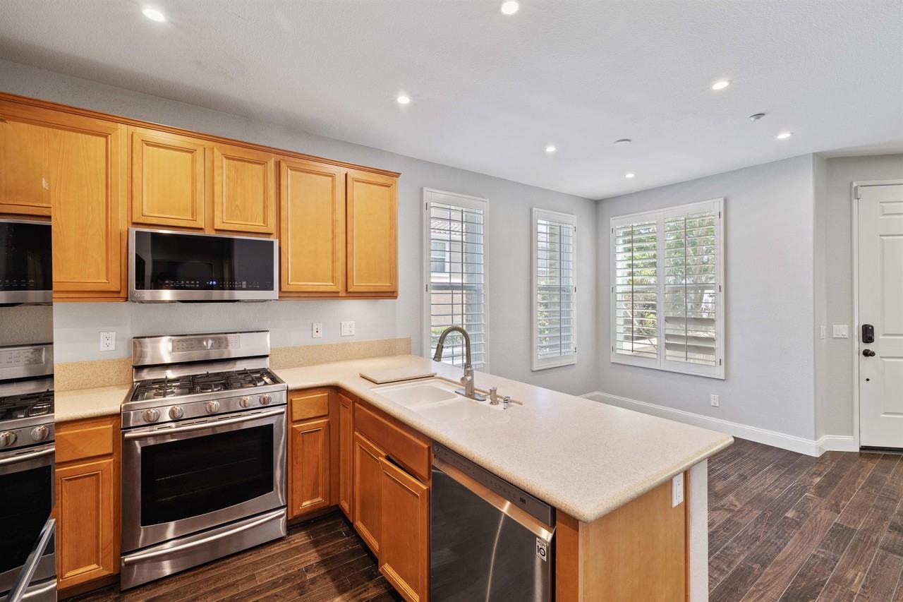 1742 Morgans Ave #1 - Photo 6 of 50