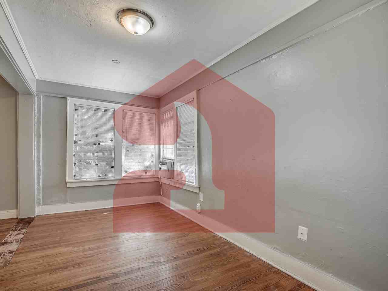 2309 1/2 N Florida Ave - Photo 6 of 28