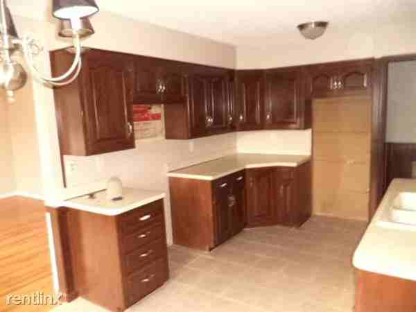 16180 Markese Ave - Photo 2 of 12