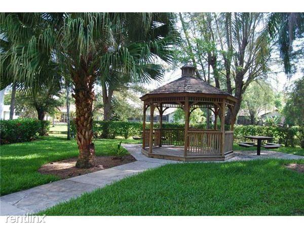 Atlantic Springs 3br $1500 - Photo 2 of 5