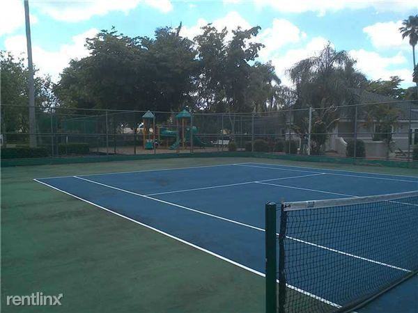 Atlantic Springs 3br $1500 - Photo 3 of 5