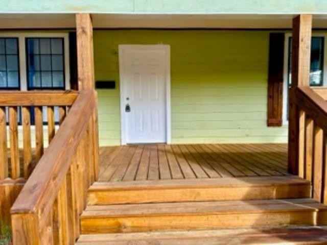 1330 Ashley St - Photo 3 of 34