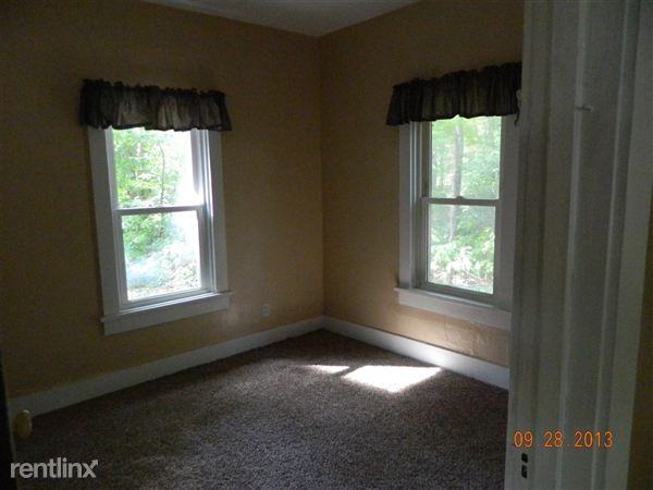 7030 Stevensville-Baroda Rd - Photo 2 of 6