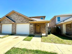 2324 Bloomfield Dr - Photo 1 of 1