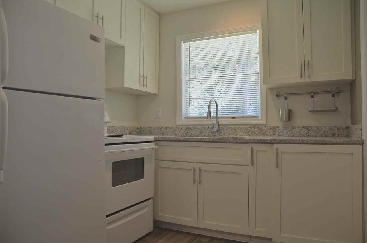 5197 Magnolia St - Photo 3 of 10