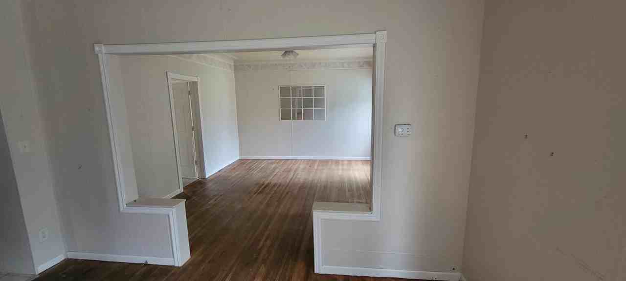 1718 E 8th Ave - Photo 3 of 12