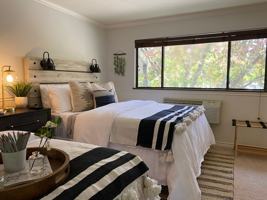 featured image of 180 Vista Ln