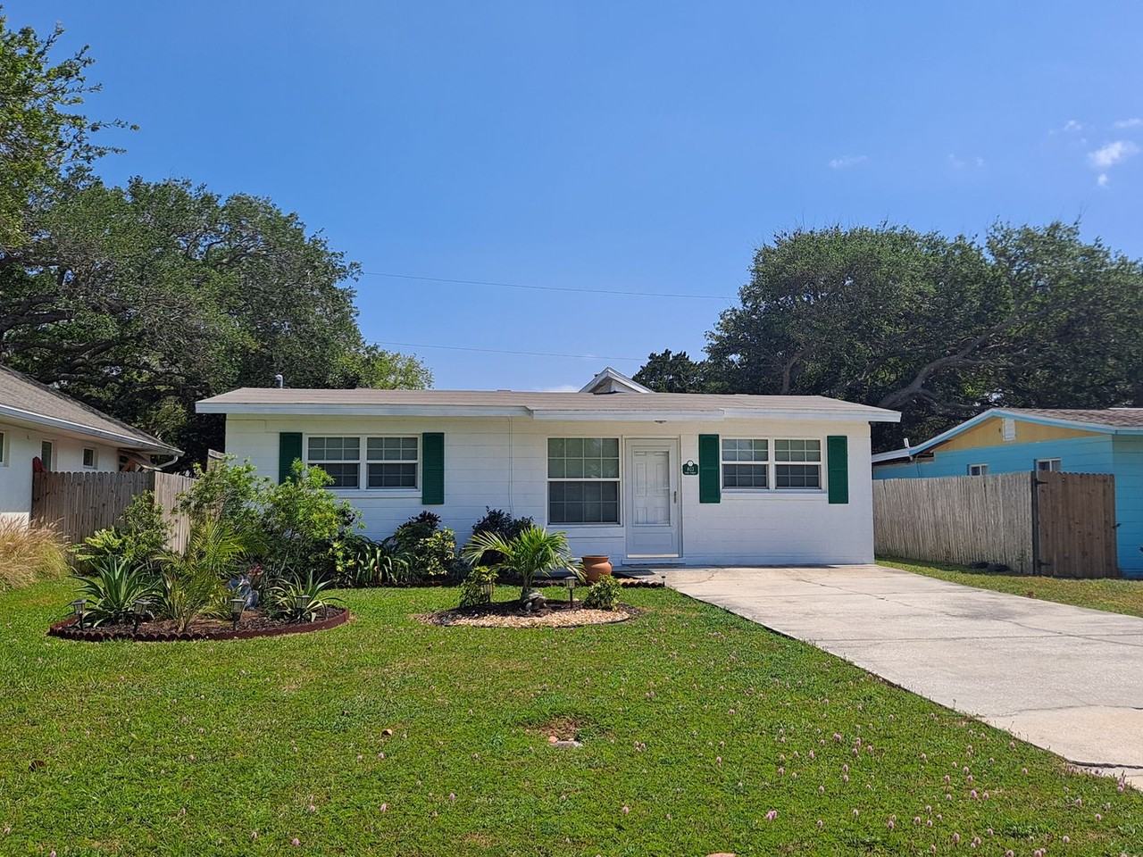 803 E 25th Ave - Photo 2 of 30