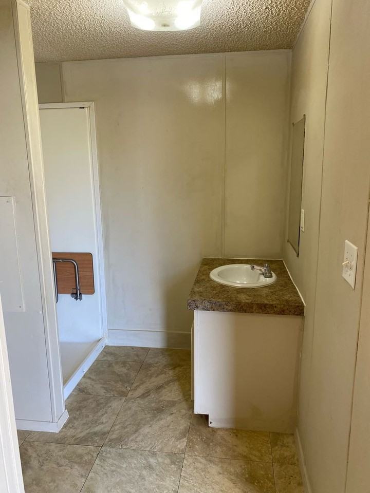 Old Jeanerette Mobile Home Park - Photo 4 of 13