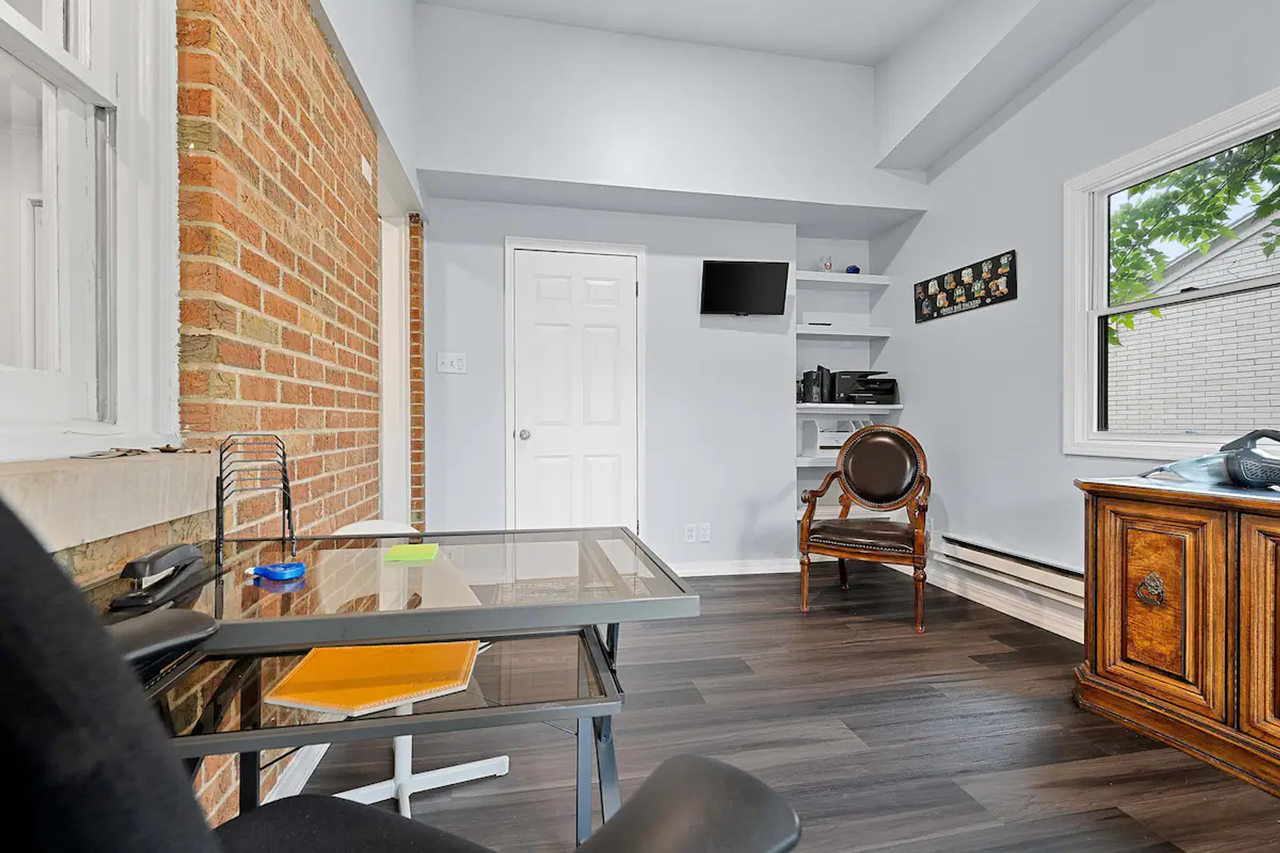 835 Gross Ct - Photo 2 of 30