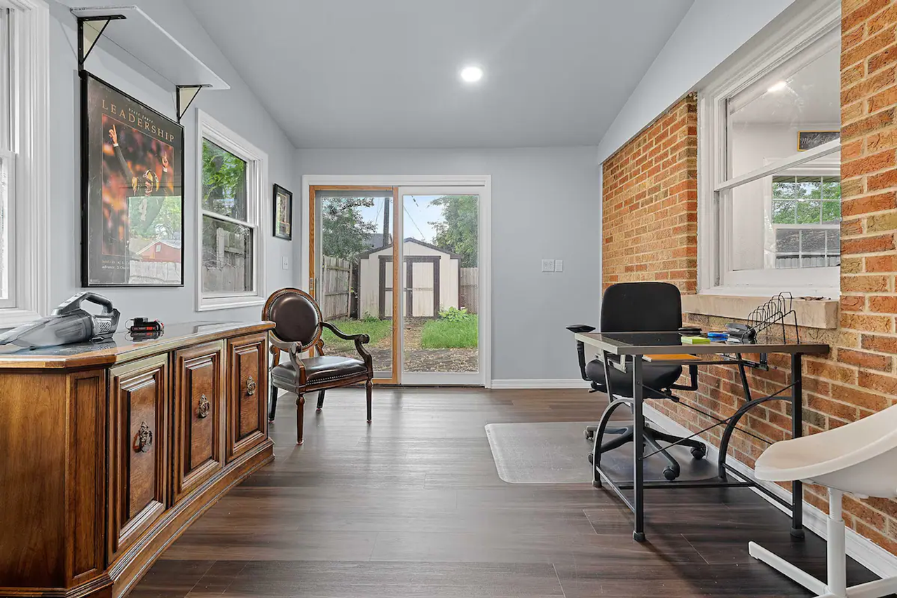 835 Gross Ct - Photo 3 of 30