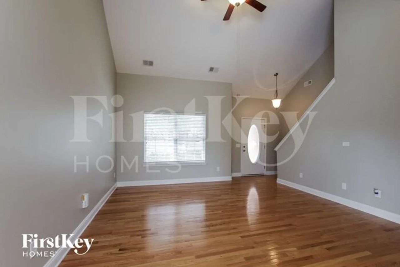 2600 Glyncastle Way - Photo 2 of 15