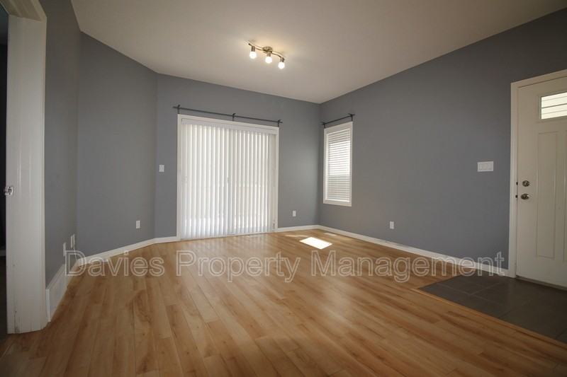 16119 141 St Nw #MAIN - Photo 5 of 14