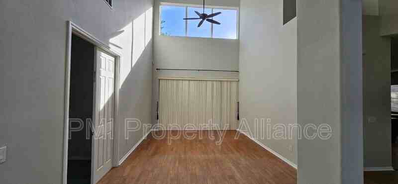 2984 Majestic Isle Dr - Photo 3 of 34