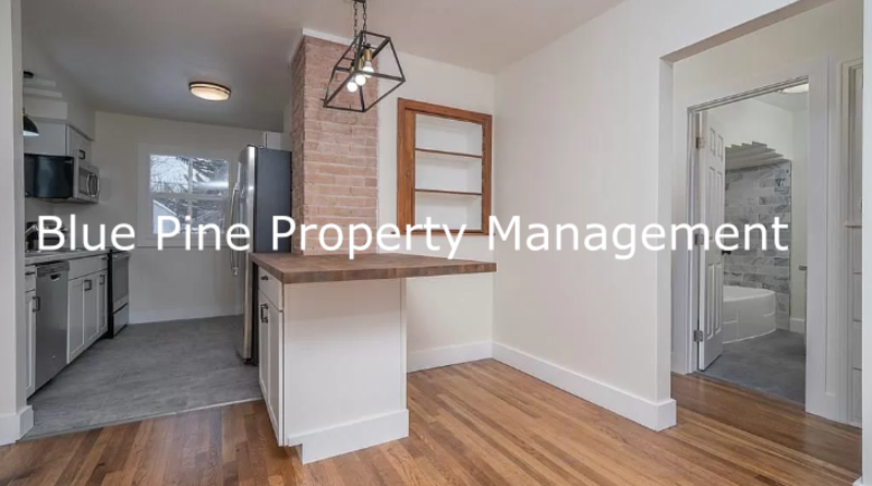 375 W 18th St - Photo 3 of 13