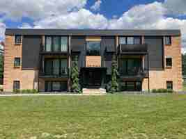 featured image of 8444 Woodhaven Dr Sw #9