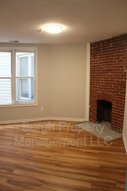 114 W 8th Ave #3C - Photo 7 of 19