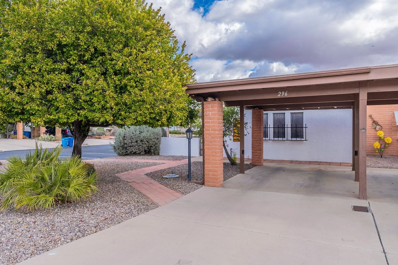 296 N Calle Del Santo - Photo 2 of 50