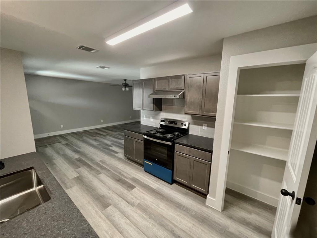 1596-B N 8Th St - Photo 6 of 13