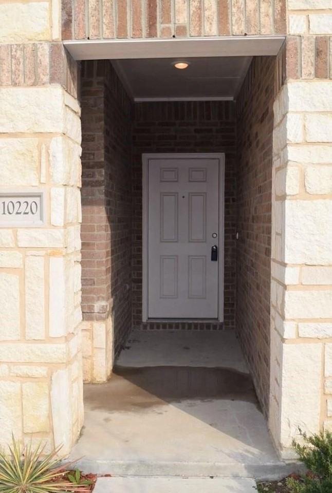 10220 Pyrite Dr - Photo 2 of 18