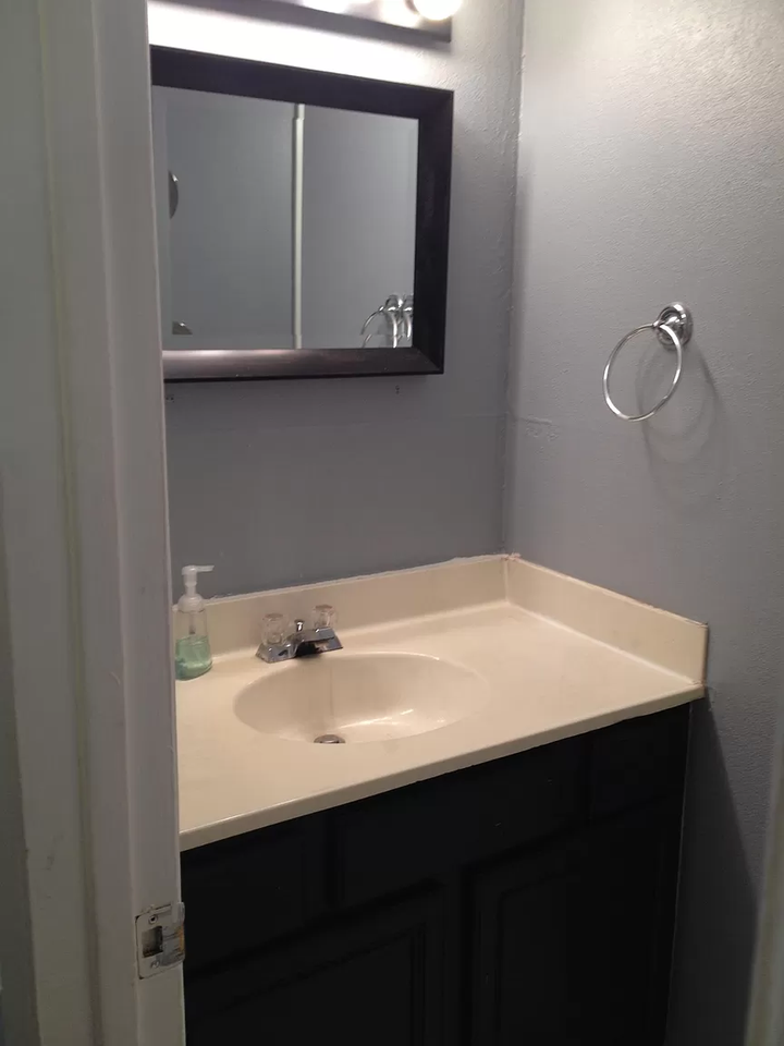 1477 Cliff Ct #A - Photo 3 of 14