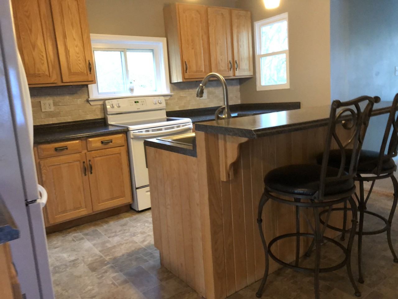 15306 Routehwy W - Photo 2 of 14