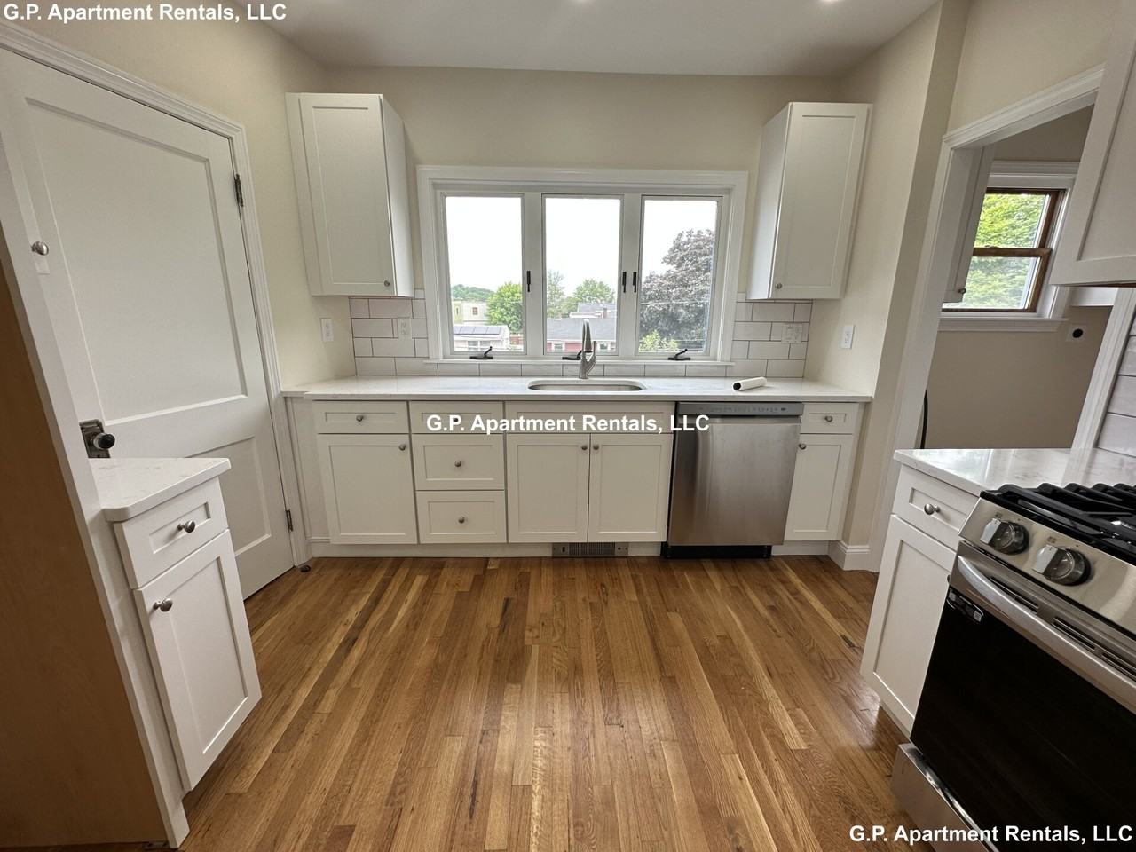 57 Winthrop Rd - Photo 2 of 16