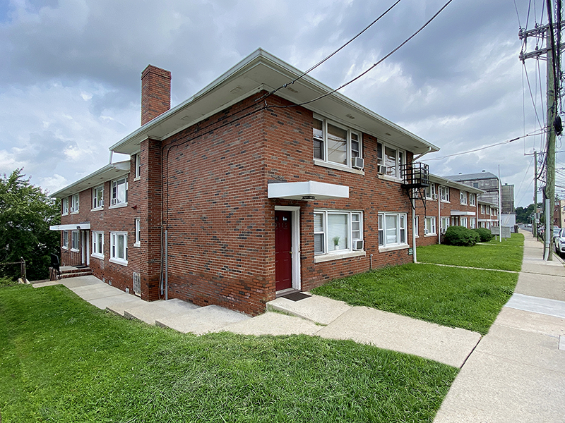 Bergenwood Apartments - Photo 3 of 11