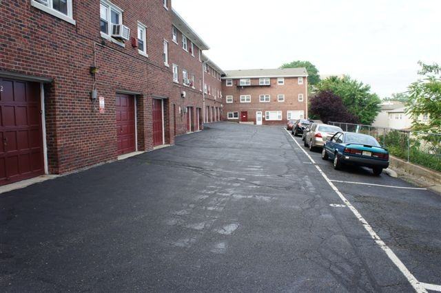 Bergenwood Apartments - Photo 6 of 11