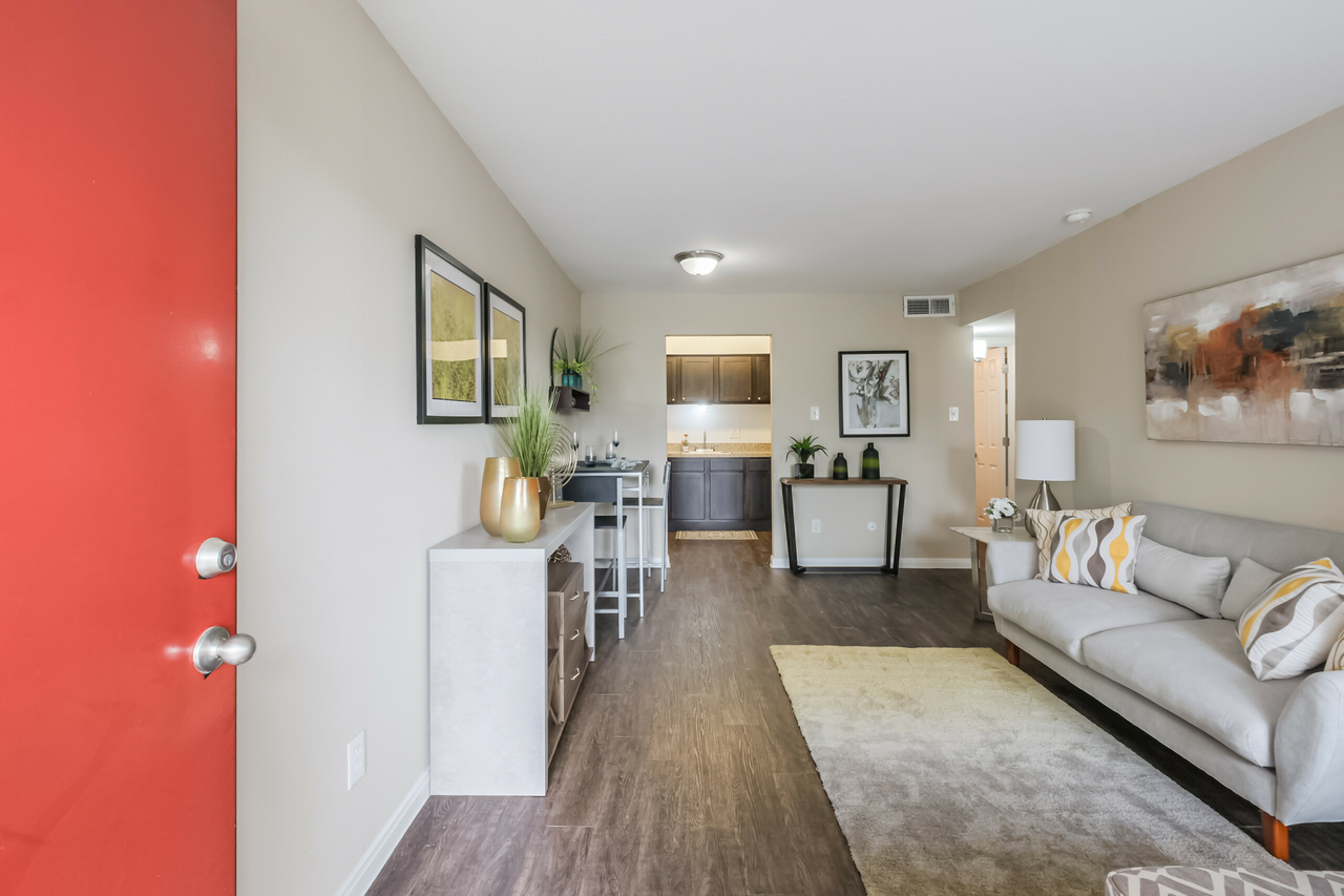 Crossings at Berkley Square - Photo 6 of 31