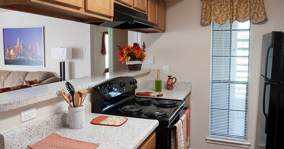 Bridge Hollow - Photo 2 of 15