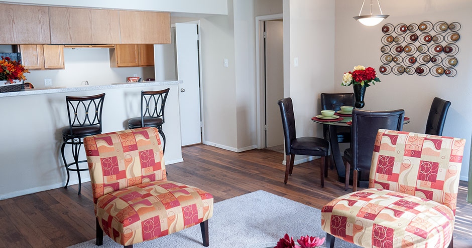 Bridge Hollow - Photo 4 of 15