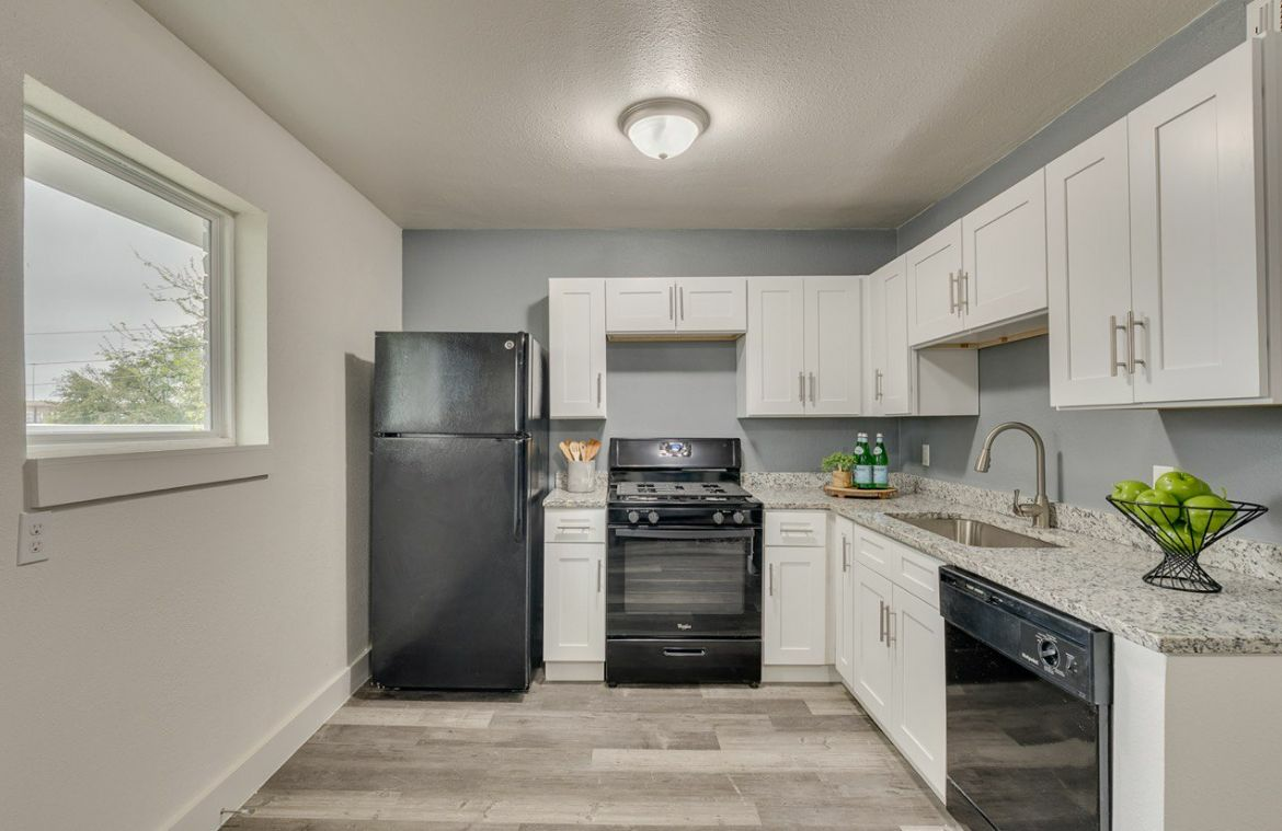 The Flats - Photo 5 of 12