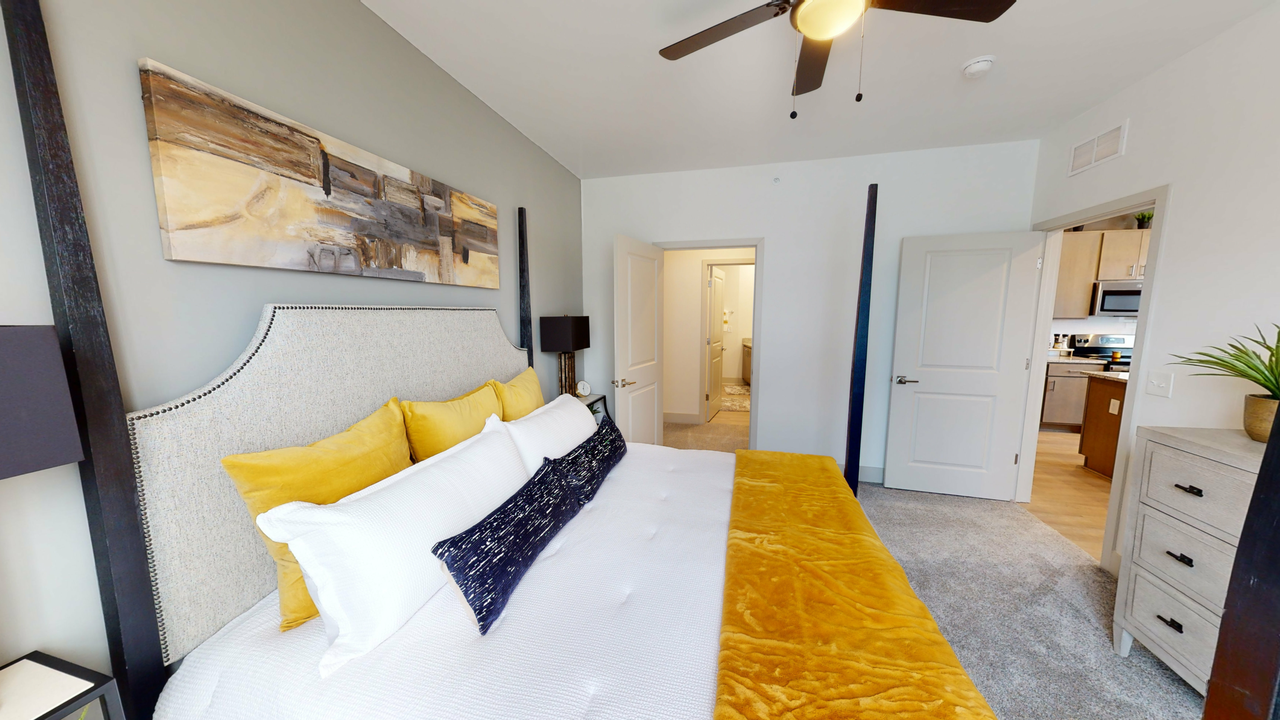 Elevation 800 - Photo 2 of 50