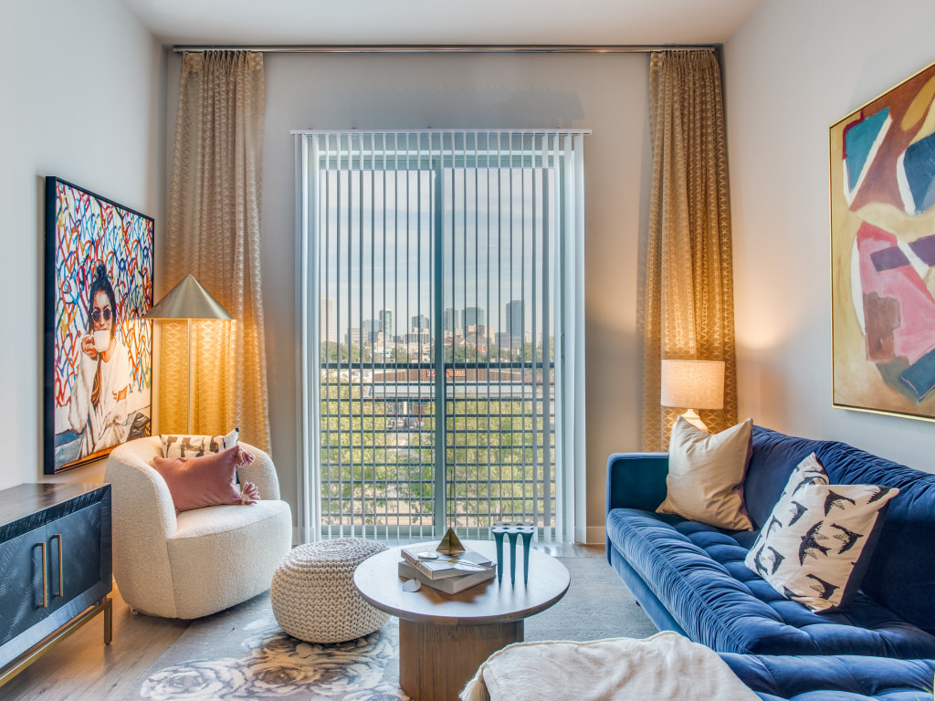 501 W Rosedale St - Photo 4 of 49